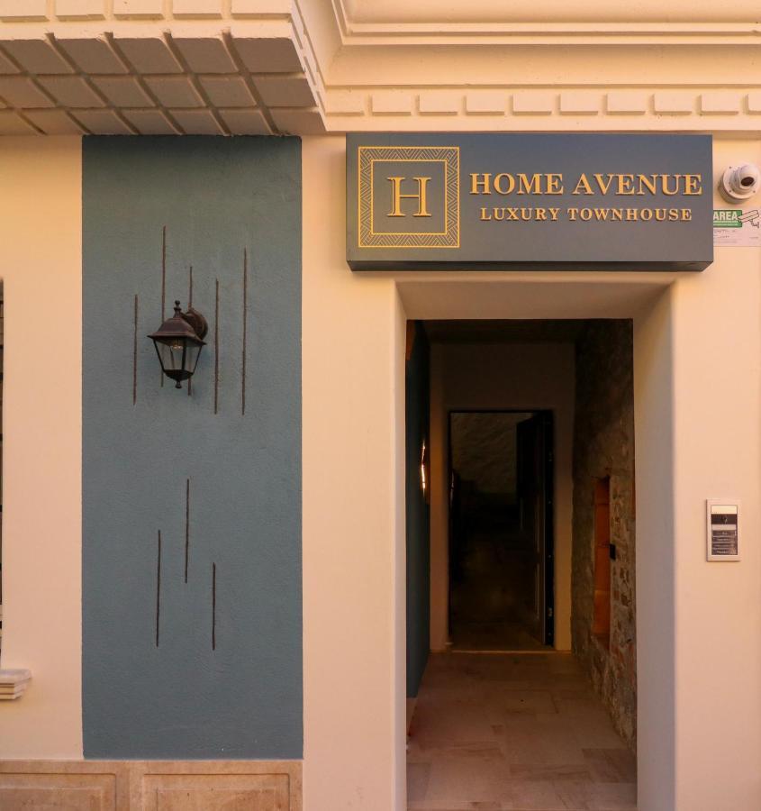 Avenue Luxury Townhouse Apartment Olbia